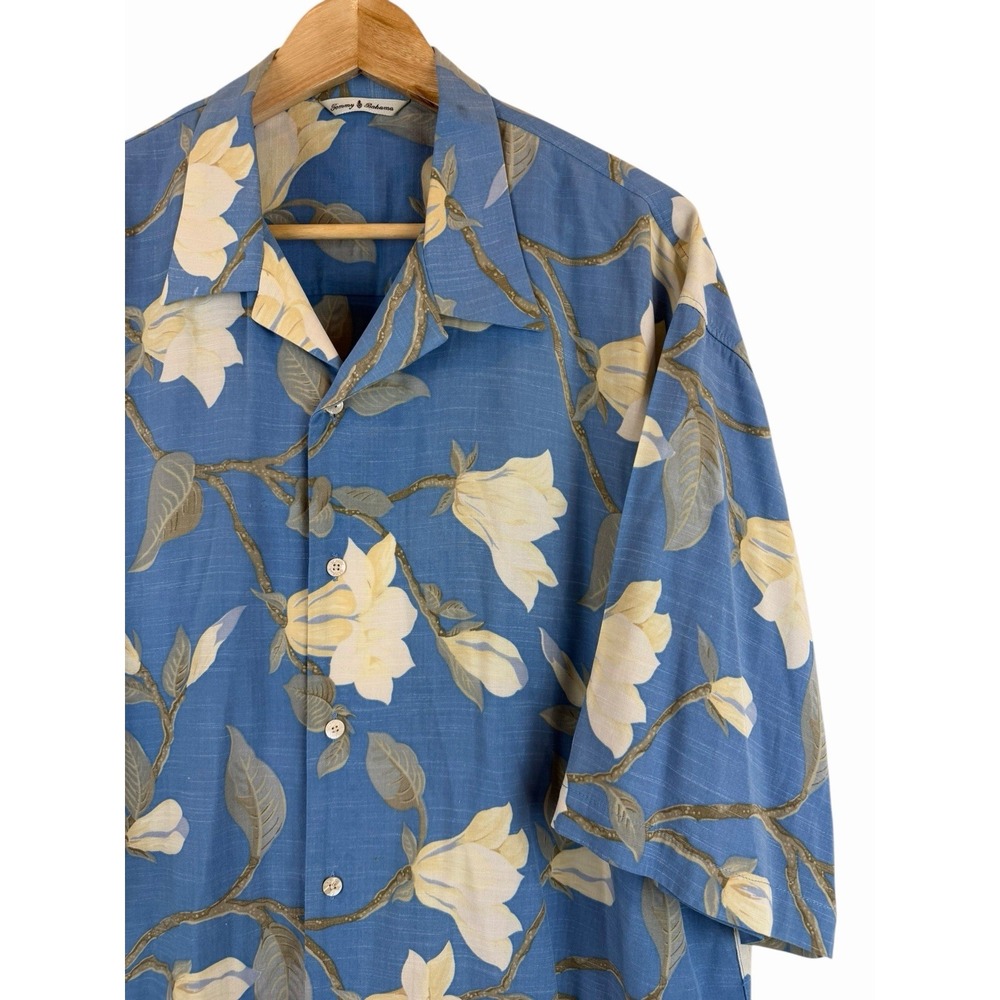 Tommy Bahama Hawaiian Shirt Men's L Blue Floral Hibiscus 100% Silk